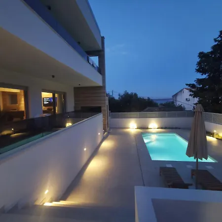 Villa Bajlo *