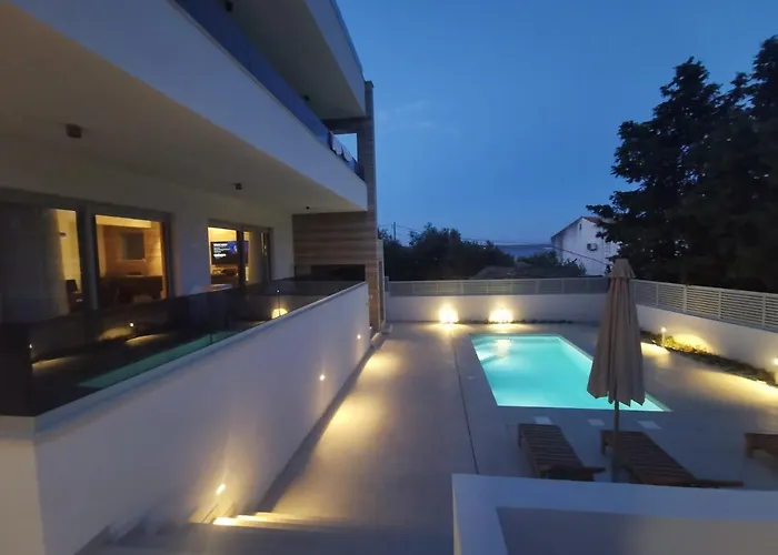 Villa Bajlo *